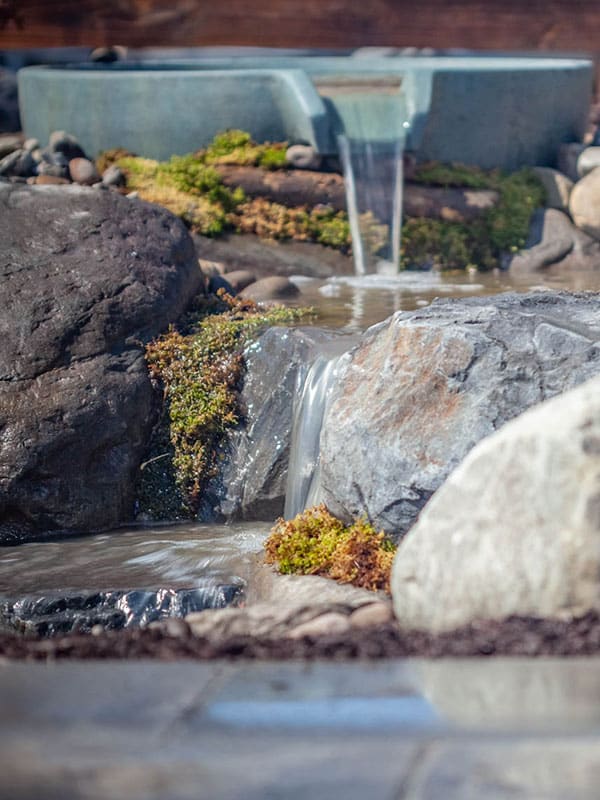 Custom fountain feature