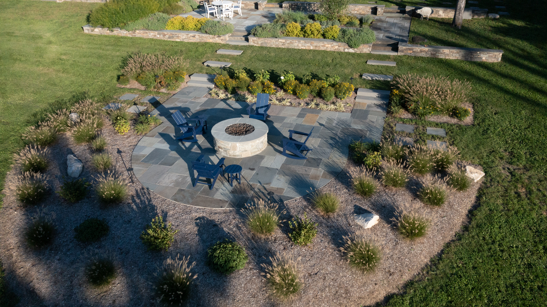 Overhead fire pit
